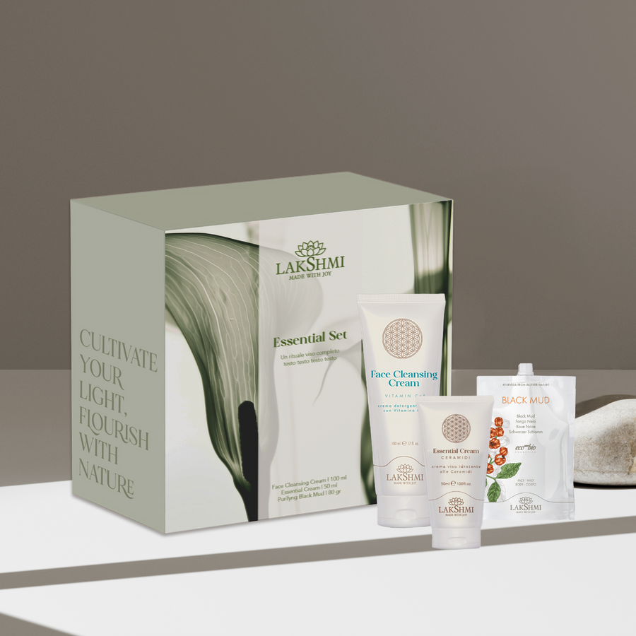 ESSENTIAL SET - Routine viso essenziale e delicata